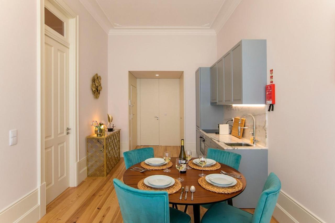 Lovelystay - 2Br Flat With Ac In Duque De Loule Порту Экстерьер фото