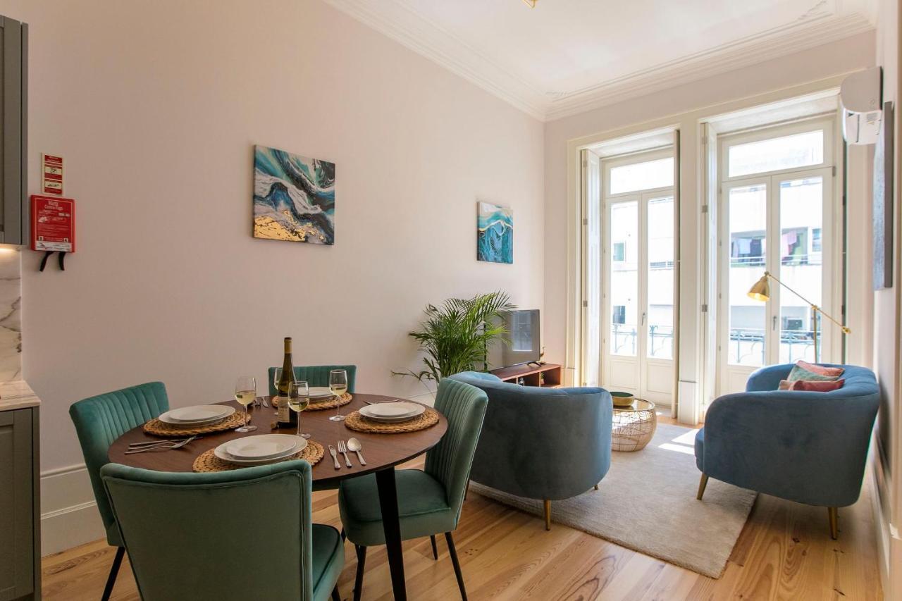 Lovelystay - 2Br Flat With Ac In Duque De Loule Порту Экстерьер фото